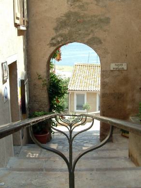 #35 Symmetric Banister - Bages (FR), August 2004