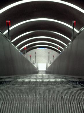 #42 Escalator - Bochum (DE), April 2005