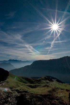 #221 Shafts of Sunlight - Flumsberg (CH), September 2009