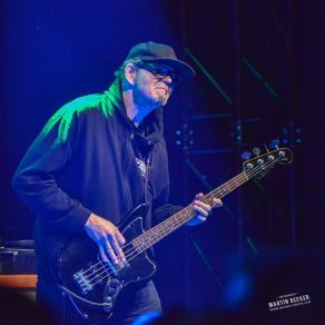 Brant Bjork live@Tombstoned Fest 2025 #19, Bochumer Eventcenter, November 2025 Brant Bjork live@Tombstoned Fest 2025 #19, Bochumer Eventcenter, November 2025