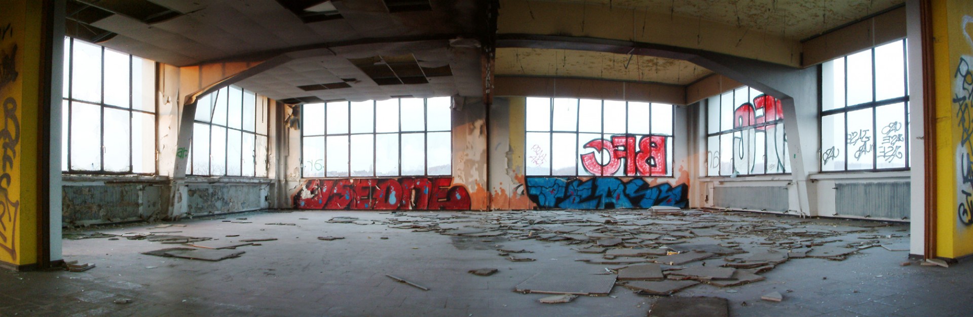 Ruine A40 Halle