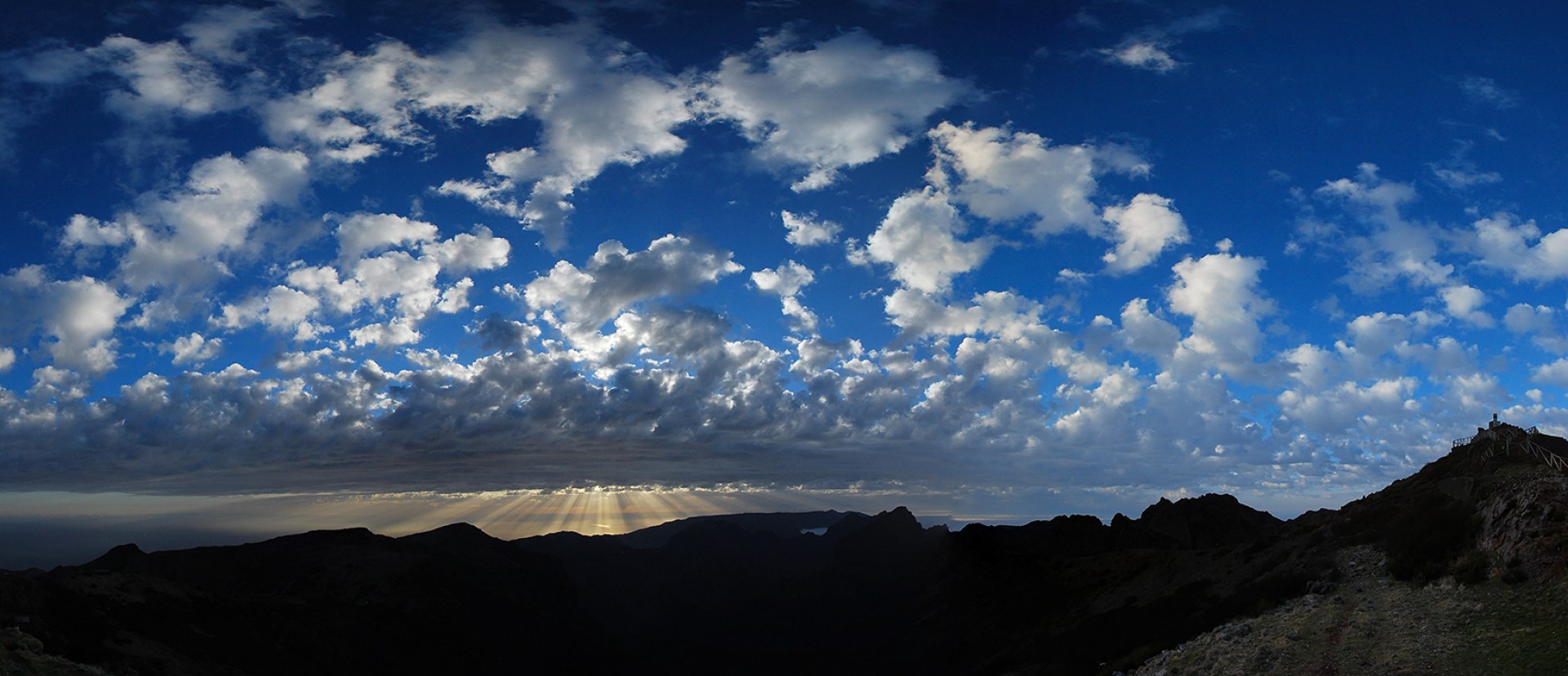Sundown at Pico do Arieiro