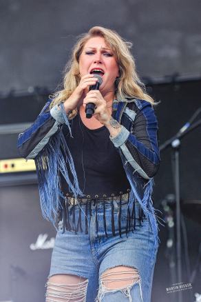 Thundermother live@BOBfest 2025 #2, SparkassenPark Mönchengladbach, July 2025