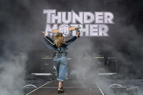 Thundermother live@BOBfest 2025 #16, SparkassenPark Mönchengladbach, July 2025