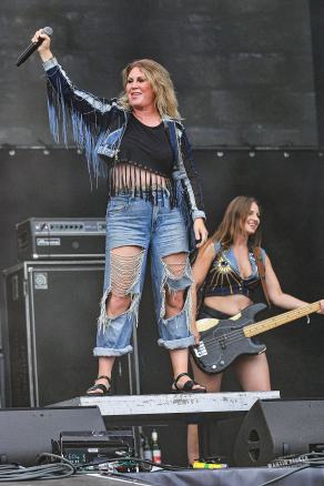 Thundermother live@BOBfest 2025 #41, SparkassenPark Mönchengladbach, July 2025