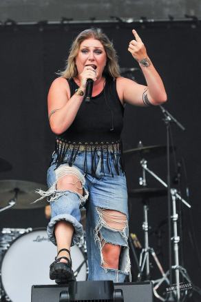 Thundermother live@BOBfest 2025 #51, SparkassenPark Mönchengladbach, July 2025