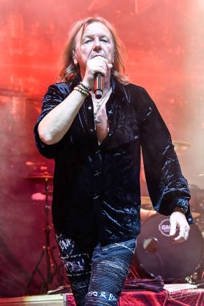 Pretty Maids beim turock Fest 2024 im RuhrCongress Bochum | Konzertfotografie